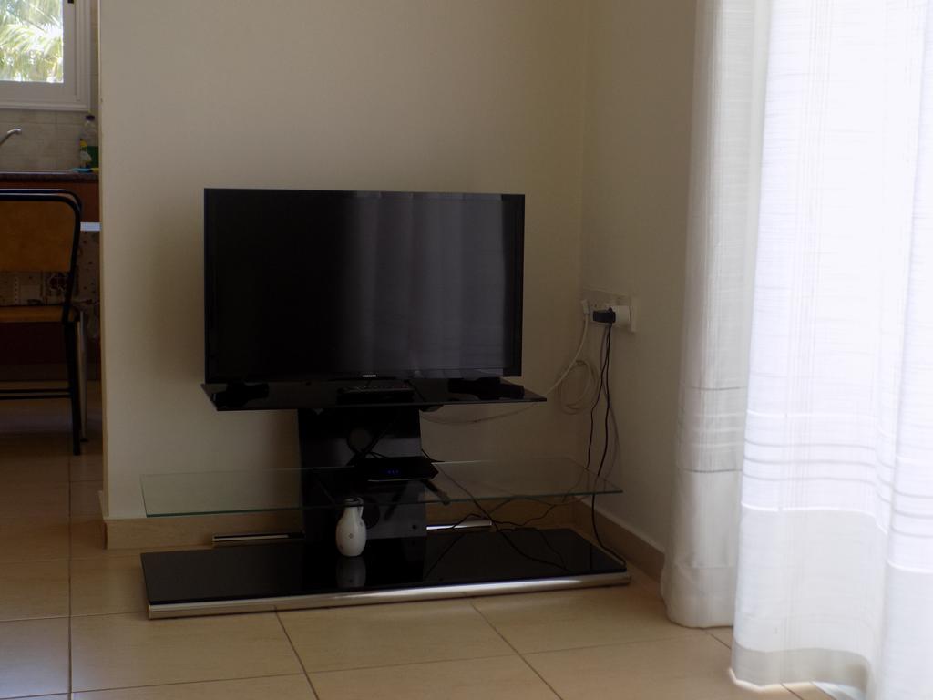 Kyriakos Court Hotel Paphos Ngoại thất bức ảnh