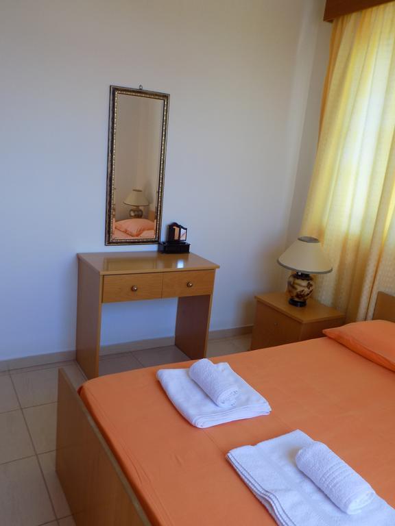 Kyriakos Court Hotel Paphos Ngoại thất bức ảnh